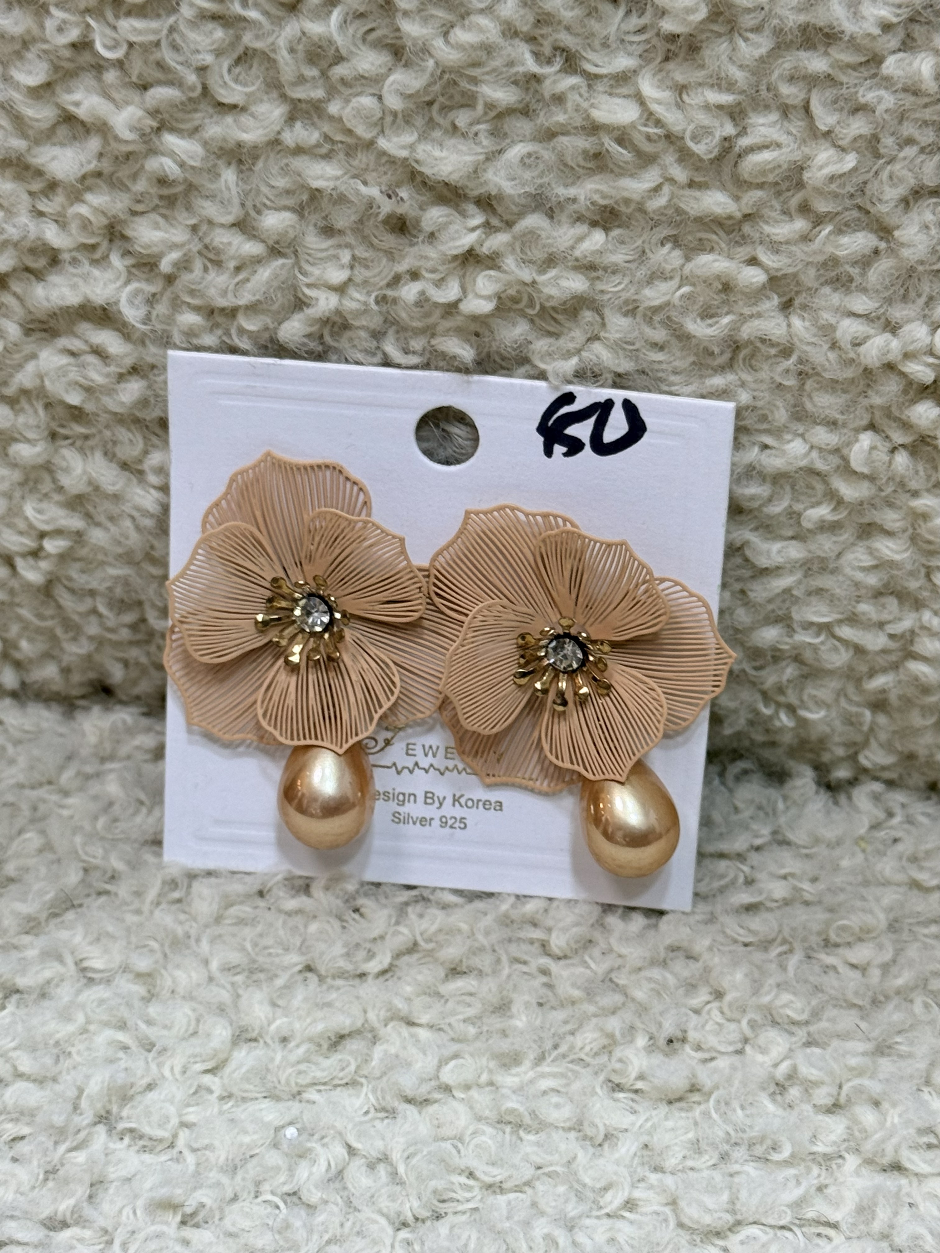 Earring