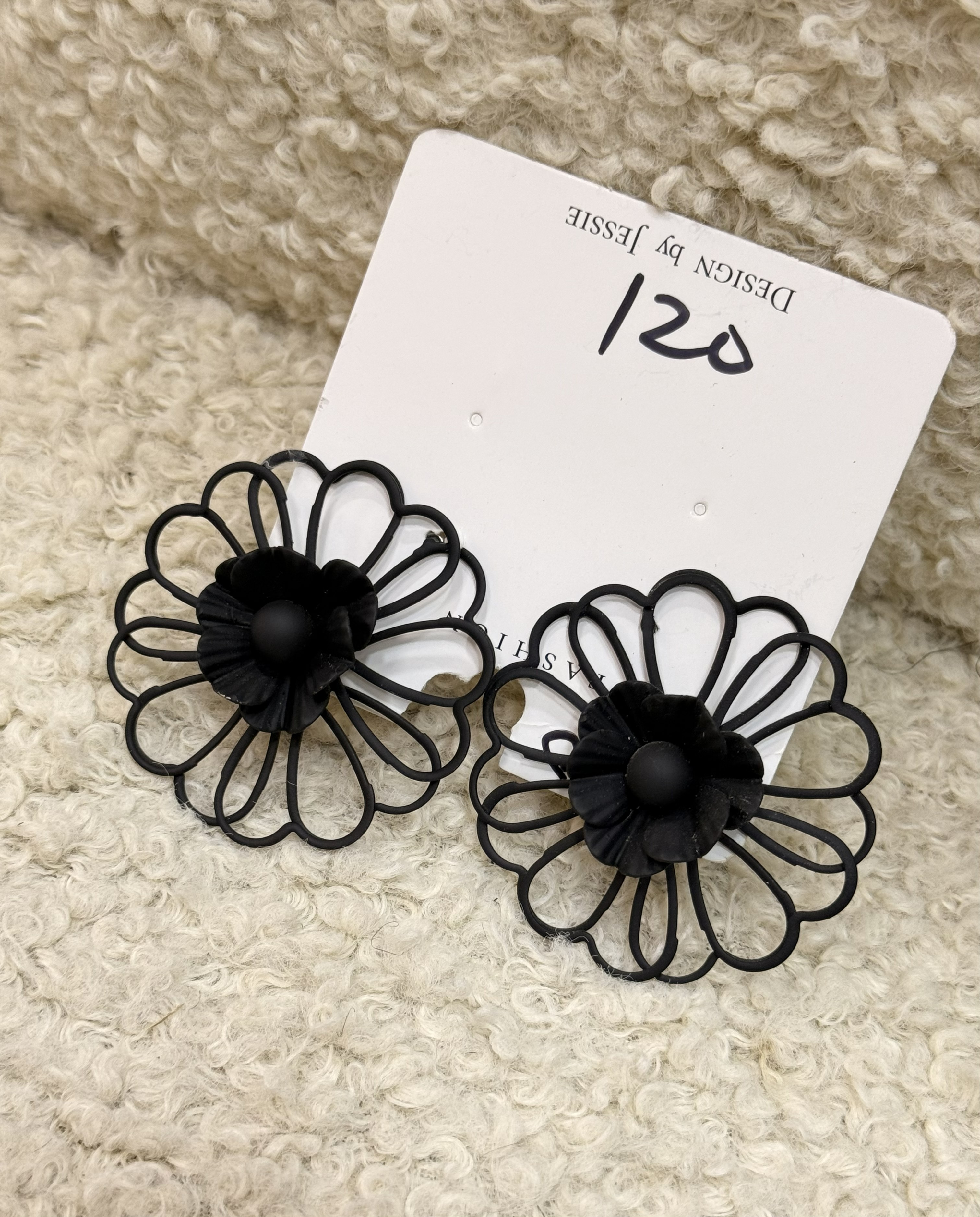 Earring