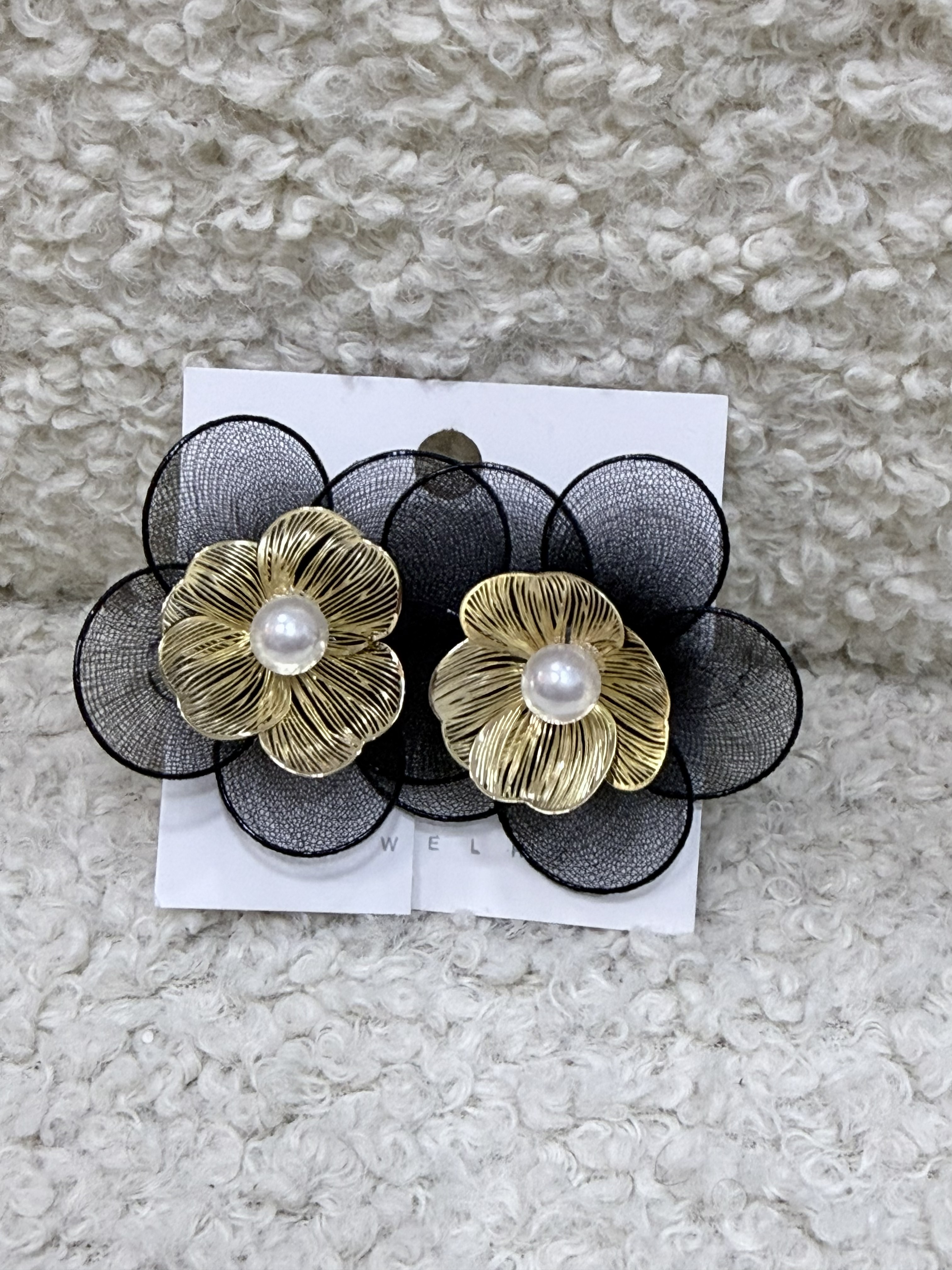 Earring